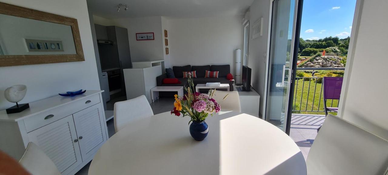 Appartement Devant La Plage Avec Piscine Concarneau Ngoại thất bức ảnh